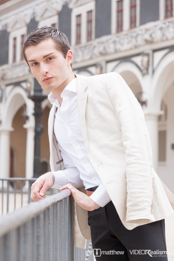 mister-matthew-helles-sommer-outfit-02