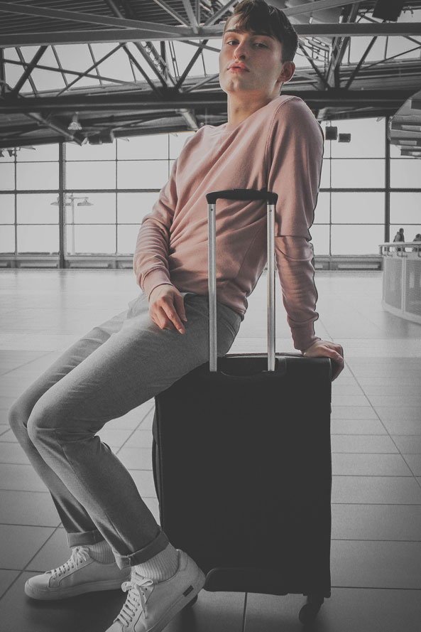 Wie packt man einen Koffer richtig Mister Matthew Lifestyle Blog Travelling Reisen Flughafen Dresden 3