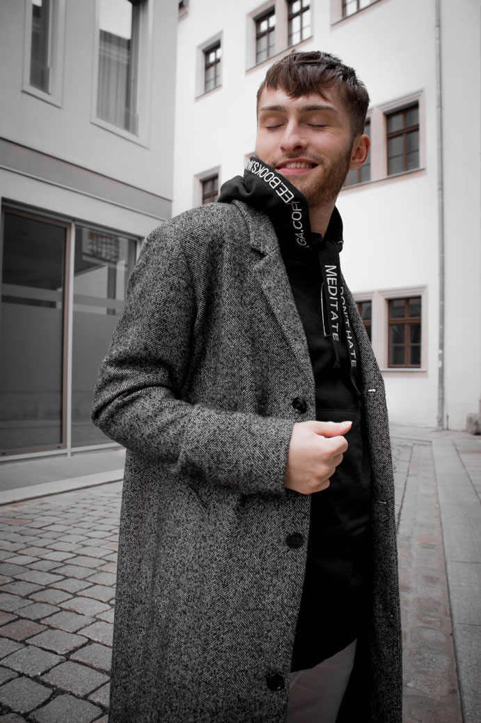 Der modische Ghetto Style Mister Matthew Sweater Slogan Streetstyle Fashionblog für Männer 10