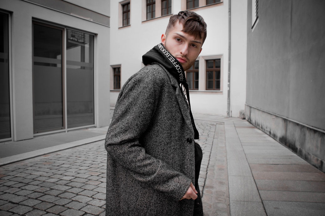 Der modische Ghetto Style Mister Matthew Sweater Slogan Streetstyle Fashionblog für Männer 3