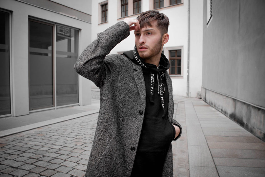 Der modische Ghetto Style Mister Matthew Sweater Slogan Streetstyle Fashionblog für Männer 4