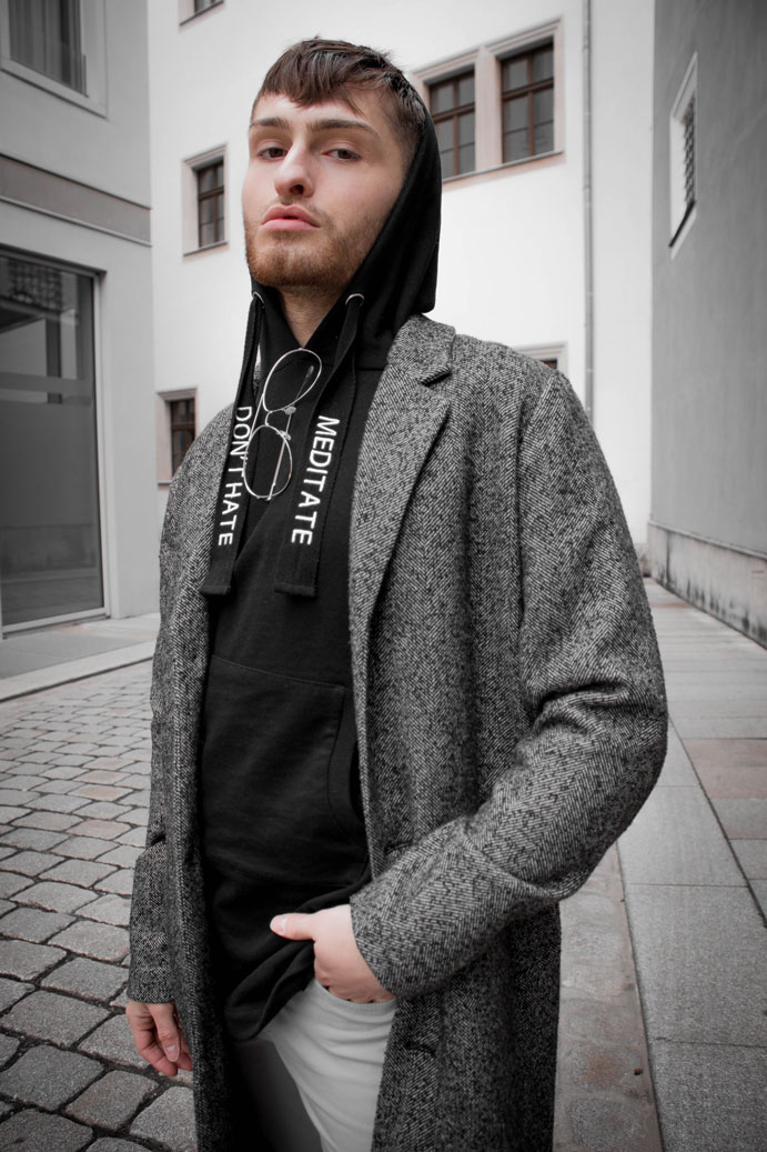 Der modische Ghetto Style Mister Matthew Sweater Slogan Streetstyle Fashionblog für Männer 6