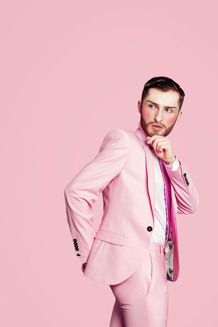 Geschlechterrollen im Wandel | Rosa Anzug für Männer, pink suit| Editorial | Matthias Limmer | Mister Matthew| 3