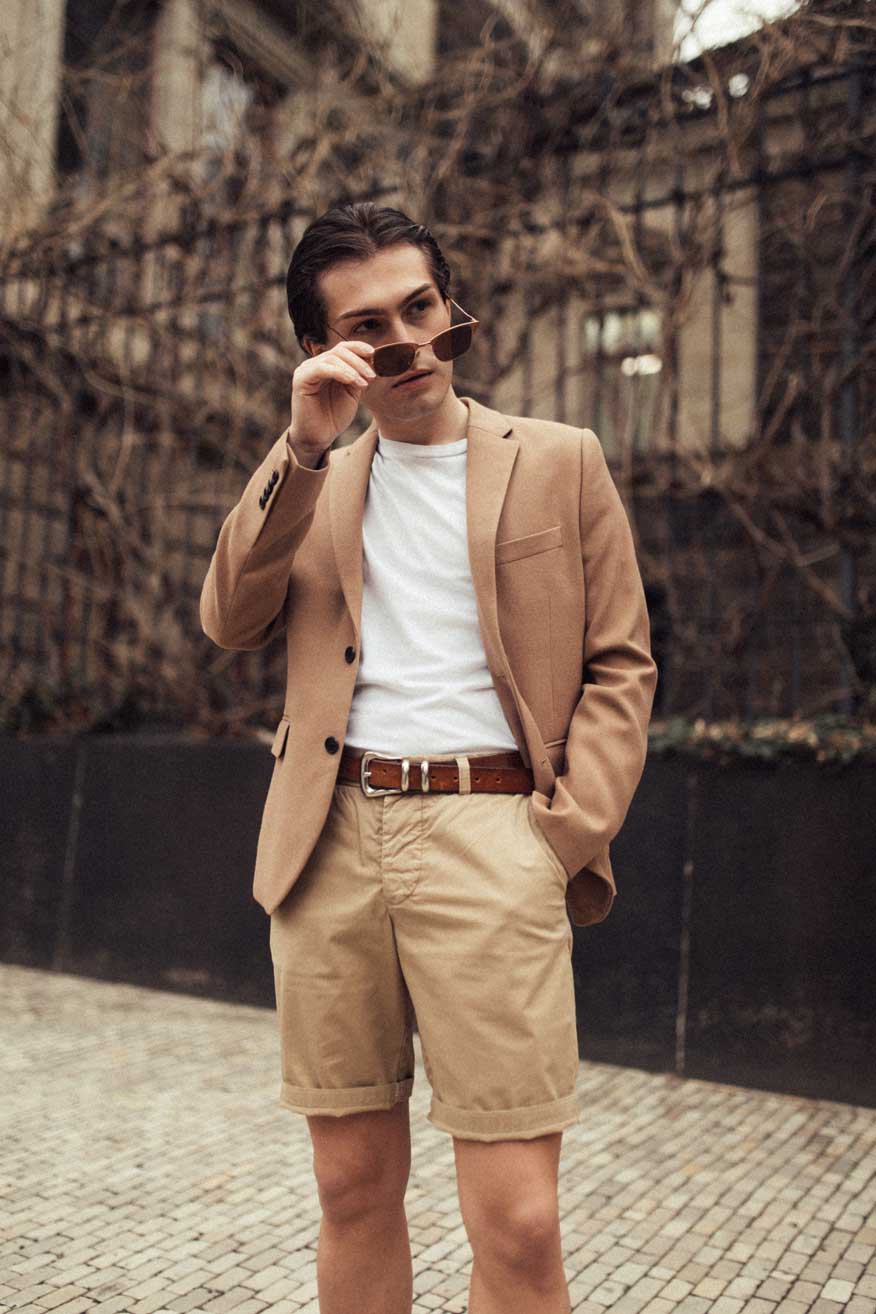 kurze-hosen-im-b%C3%BCro-f%C3%BCr-m%C3%A