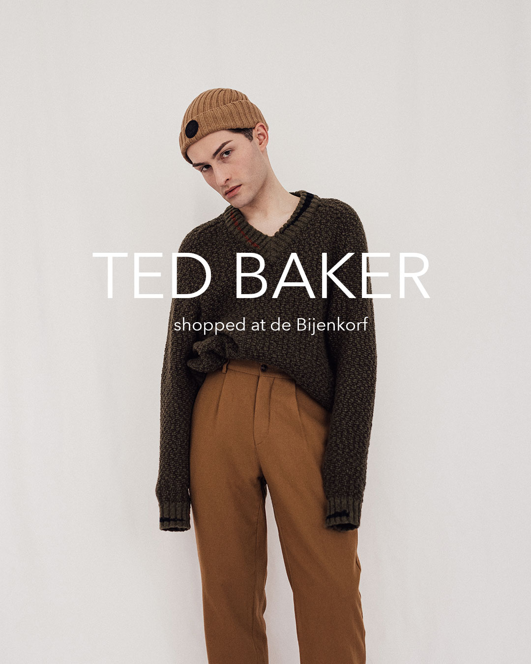Ted Baker Outfit shopped at de Bijenkorf.